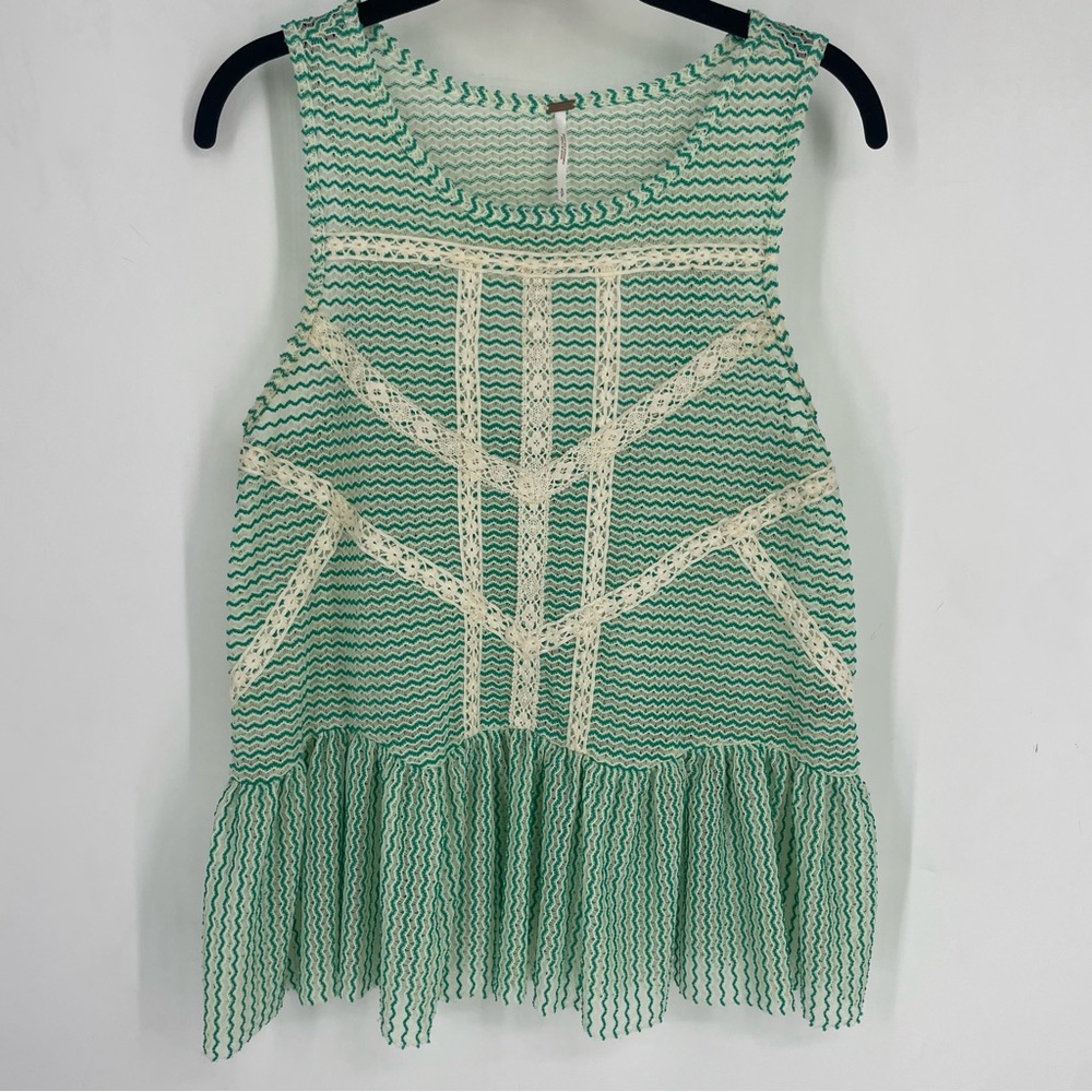 Vintage Y2K Free People Green Ivory Stripe Crochet Lace Peplum Tank Top Small